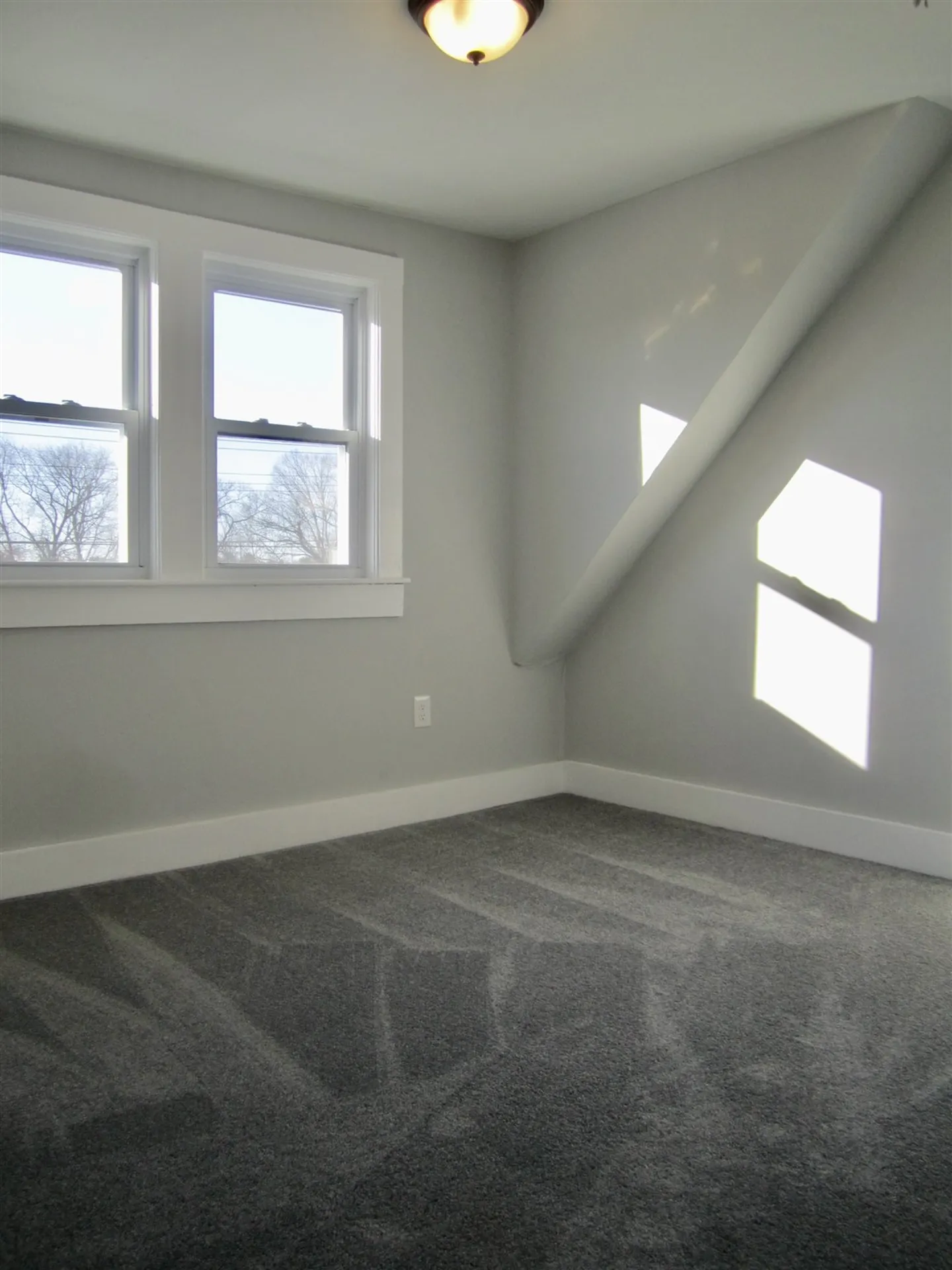 106 Burke Street Nashua NH 03060