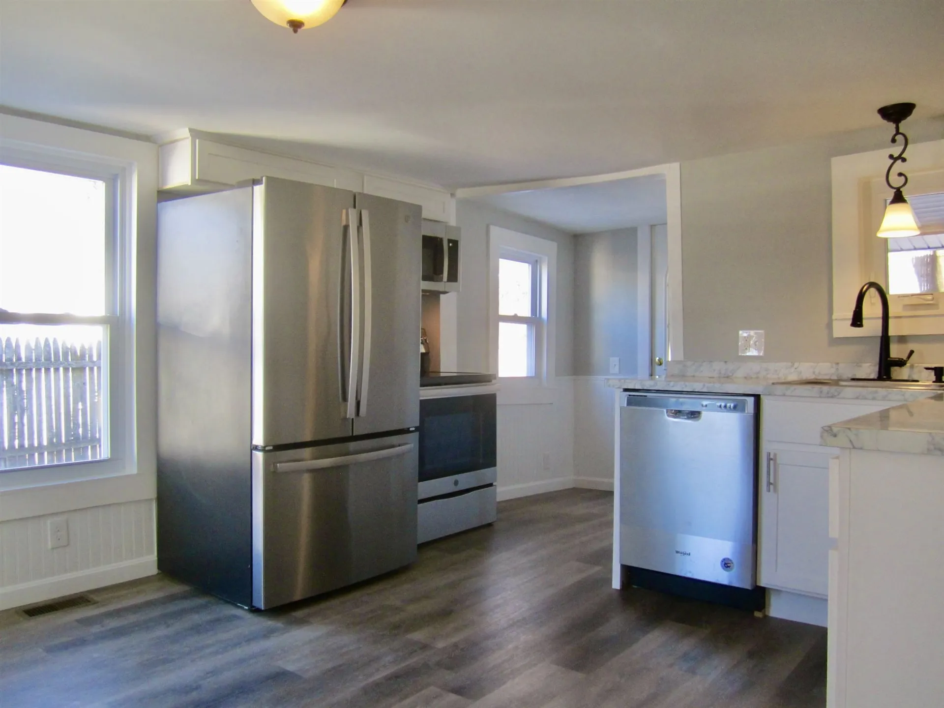 106 Burke Street Nashua NH 03060