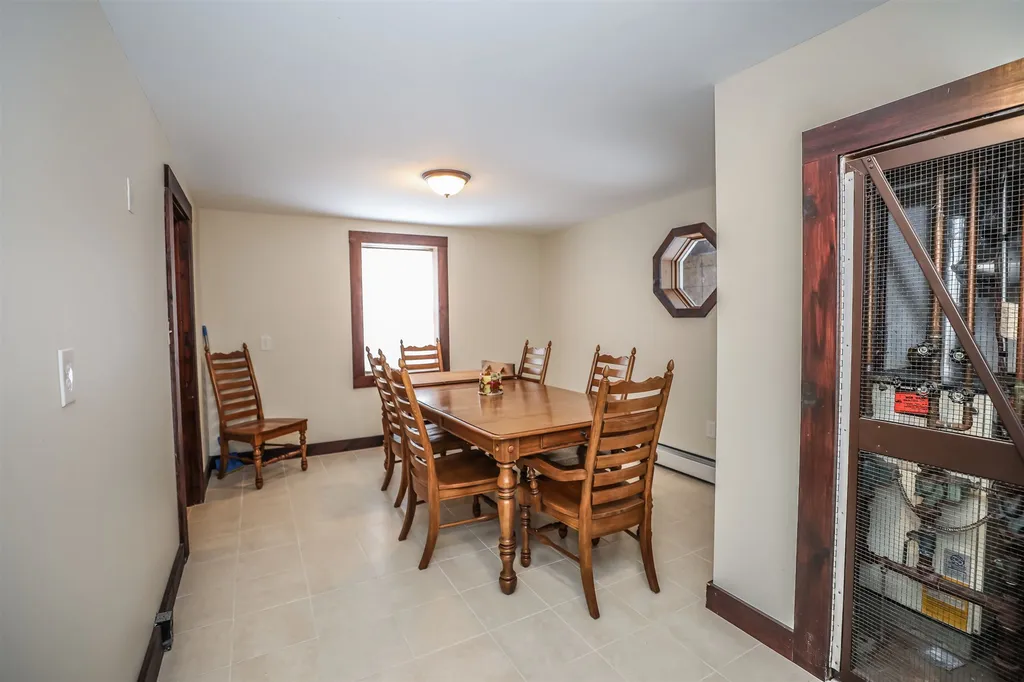 200 Rockingham Road Auburn NH 03032