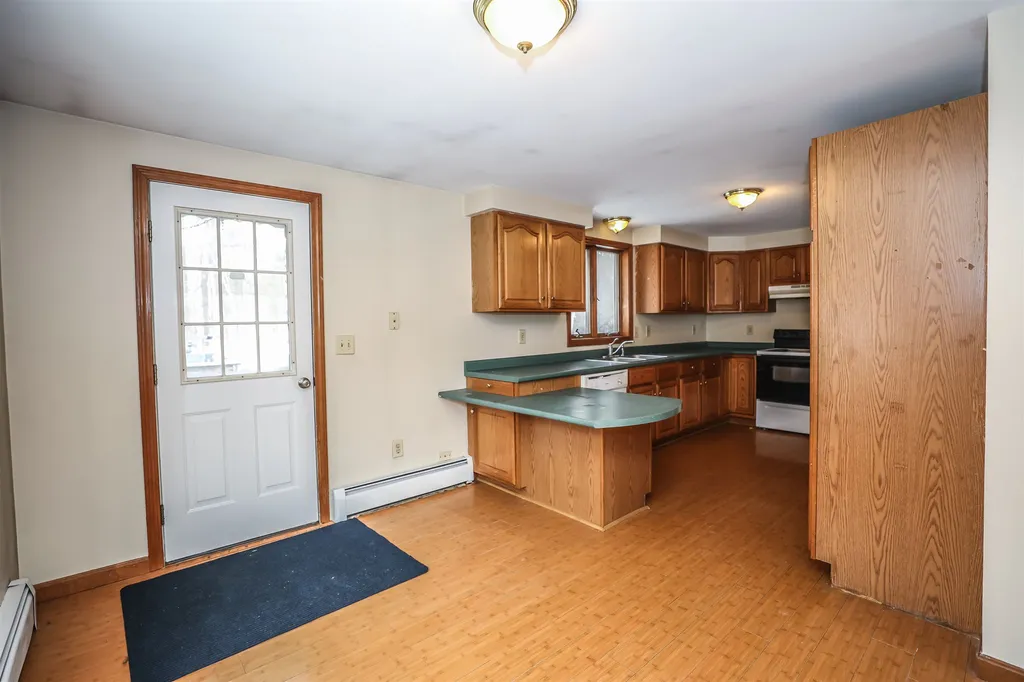200 Rockingham Road Auburn NH 03032