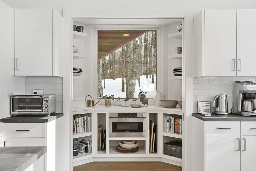 318 Ebbin Lockwood Way Woodstock VT 05071