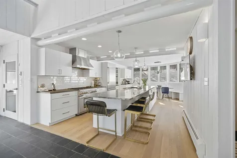 318 Ebbin Lockwood Way Woodstock VT 05071