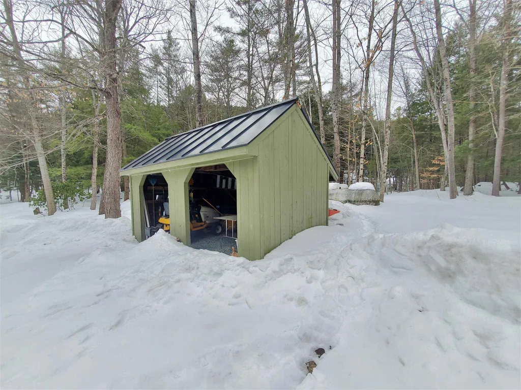 121 Moose Mountain Road Canaan NH 03741
