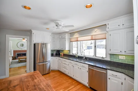 67 Hillcrest Drive Portsmouth NH 03801