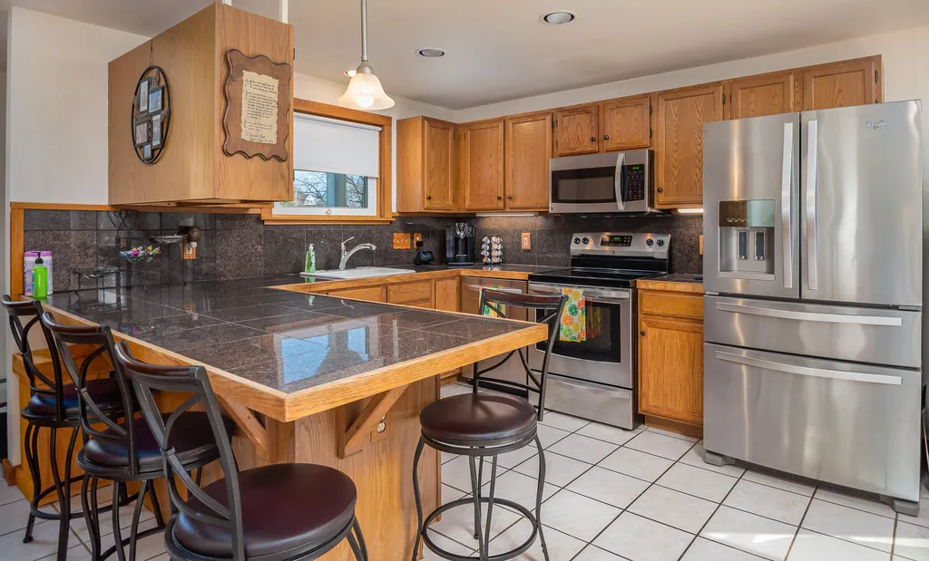 6 Homestead Lane Dover NH 03820
