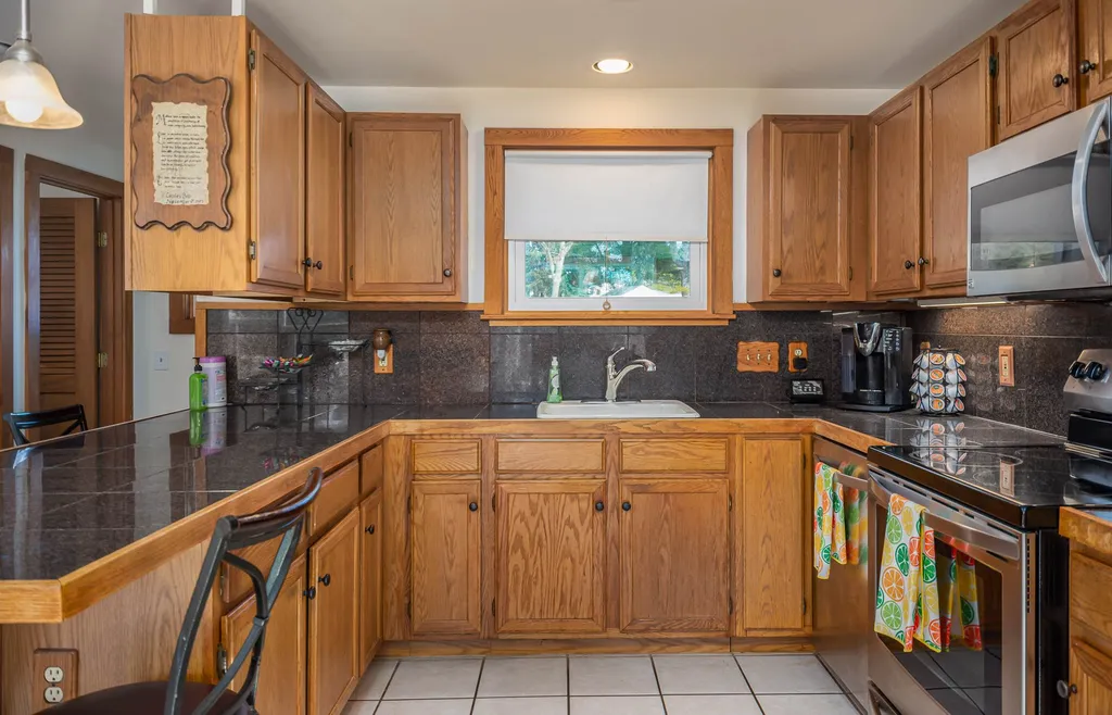 6 Homestead Lane Dover NH 03820