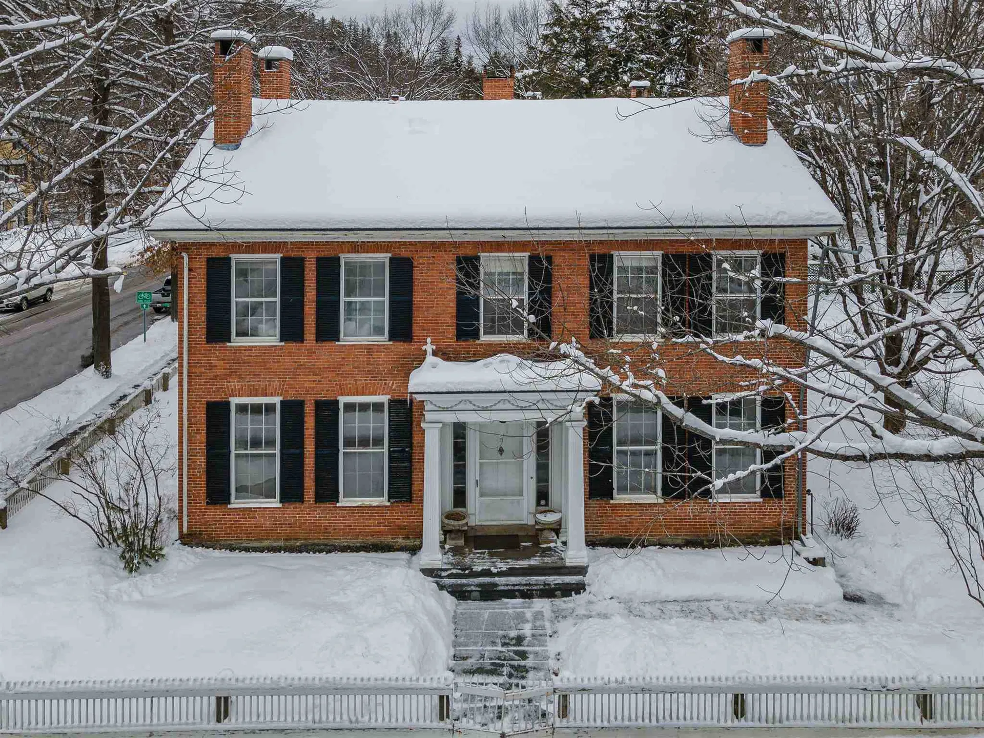 2 Pleasant Street Woodstock VT 05091