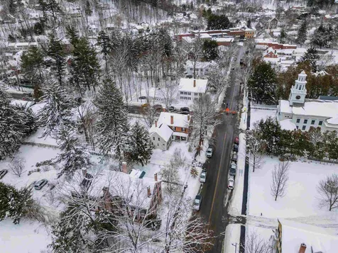 2 Pleasant Street Woodstock VT 05091