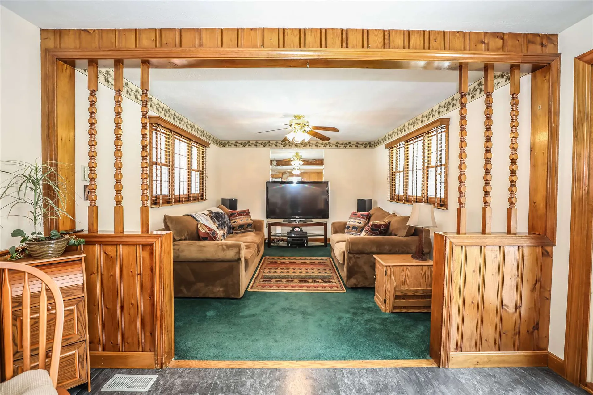 5 Glenside Drive Pelham NH 03076