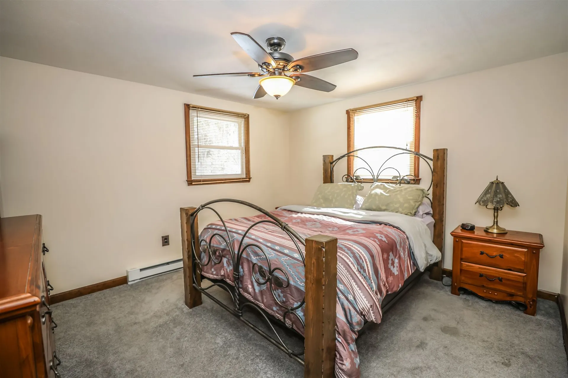 5 Glenside Drive Pelham NH 03076