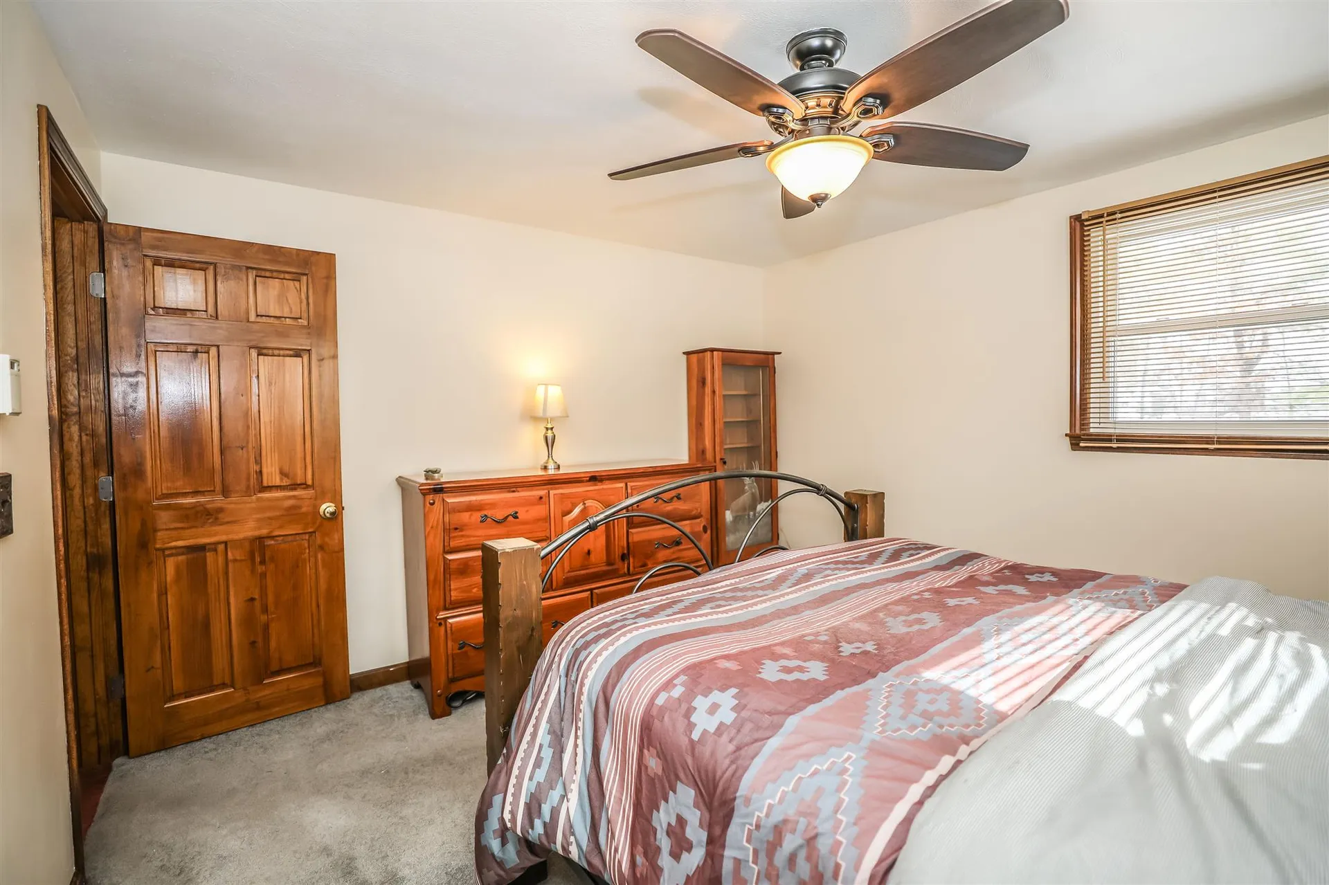 5 Glenside Drive Pelham NH 03076