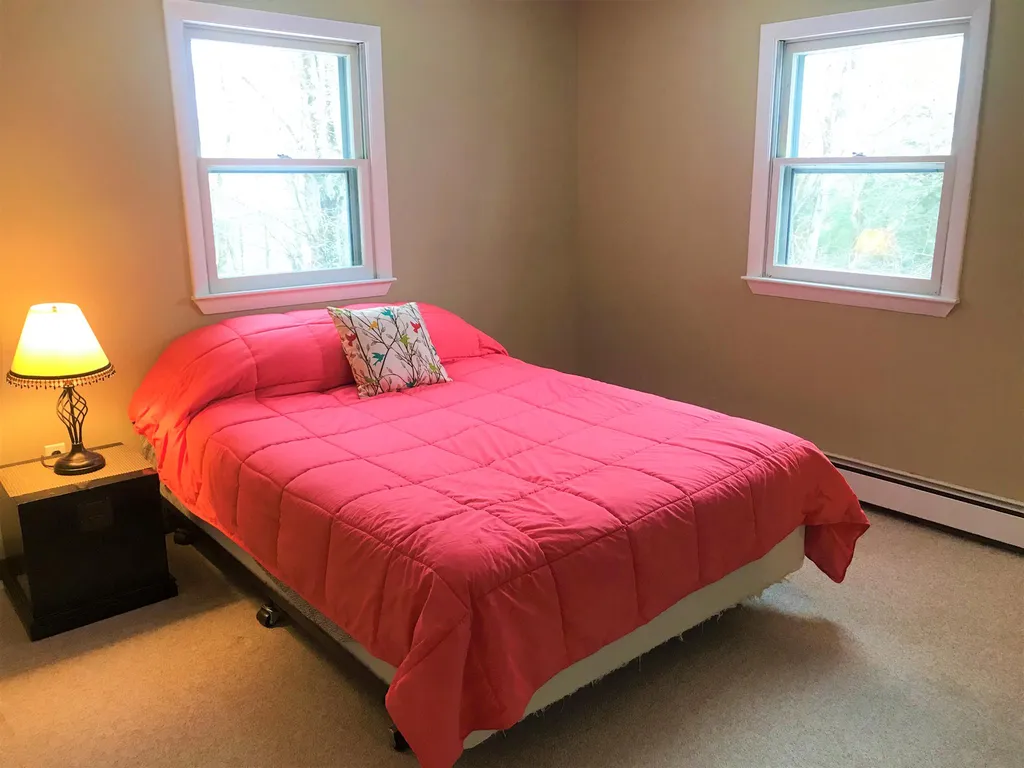 37 Ridge Road Enfield NH 03748