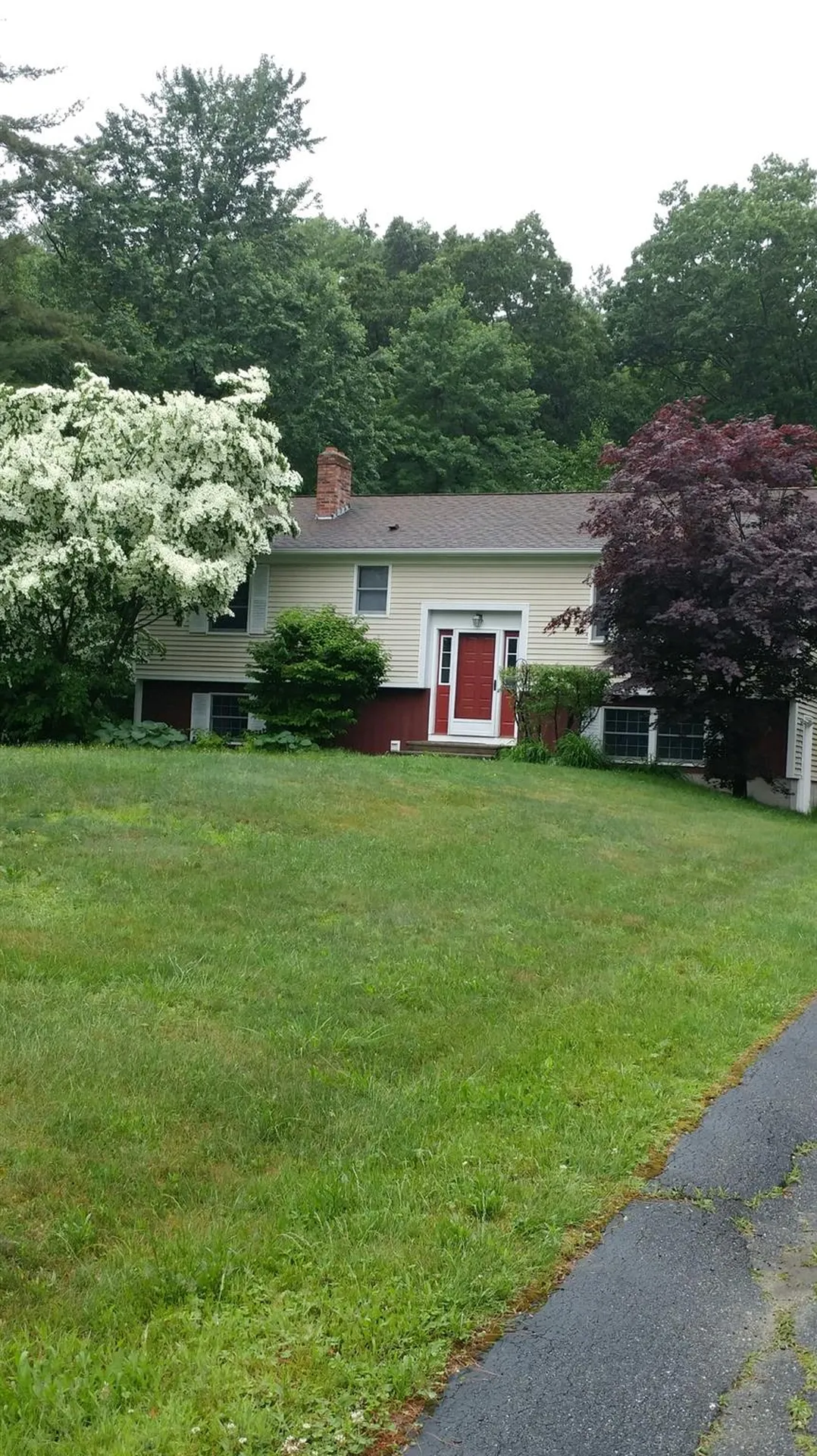5 Reverend Parker Road Londonderry NH 03053