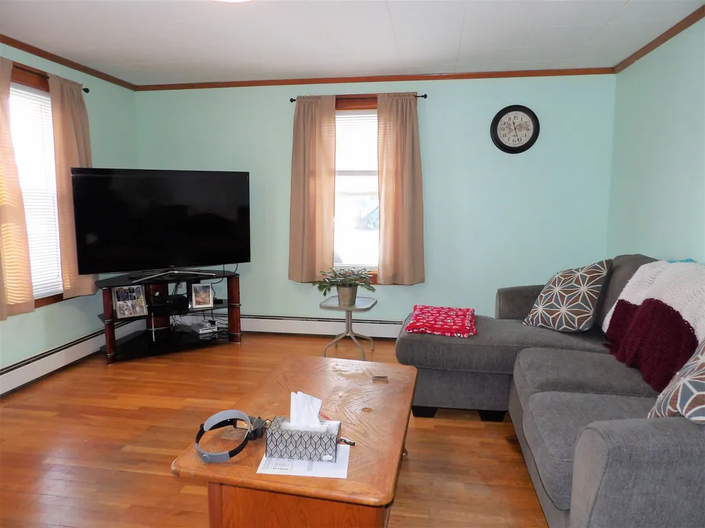 45 Salisbury Road Franklin NH 03235