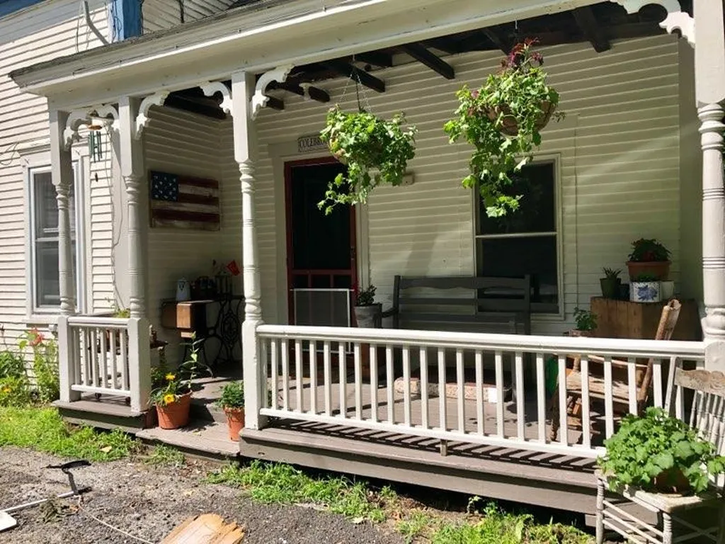 19 High Street Colebrook NH 03576