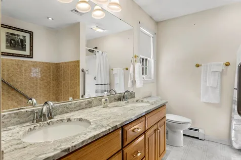 18 Marshview Circle Seabrook NH 03874