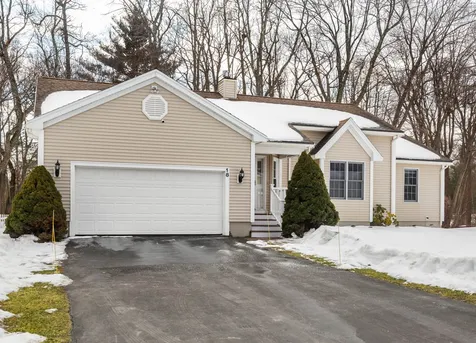 18 Marshview Circle Seabrook NH 03874