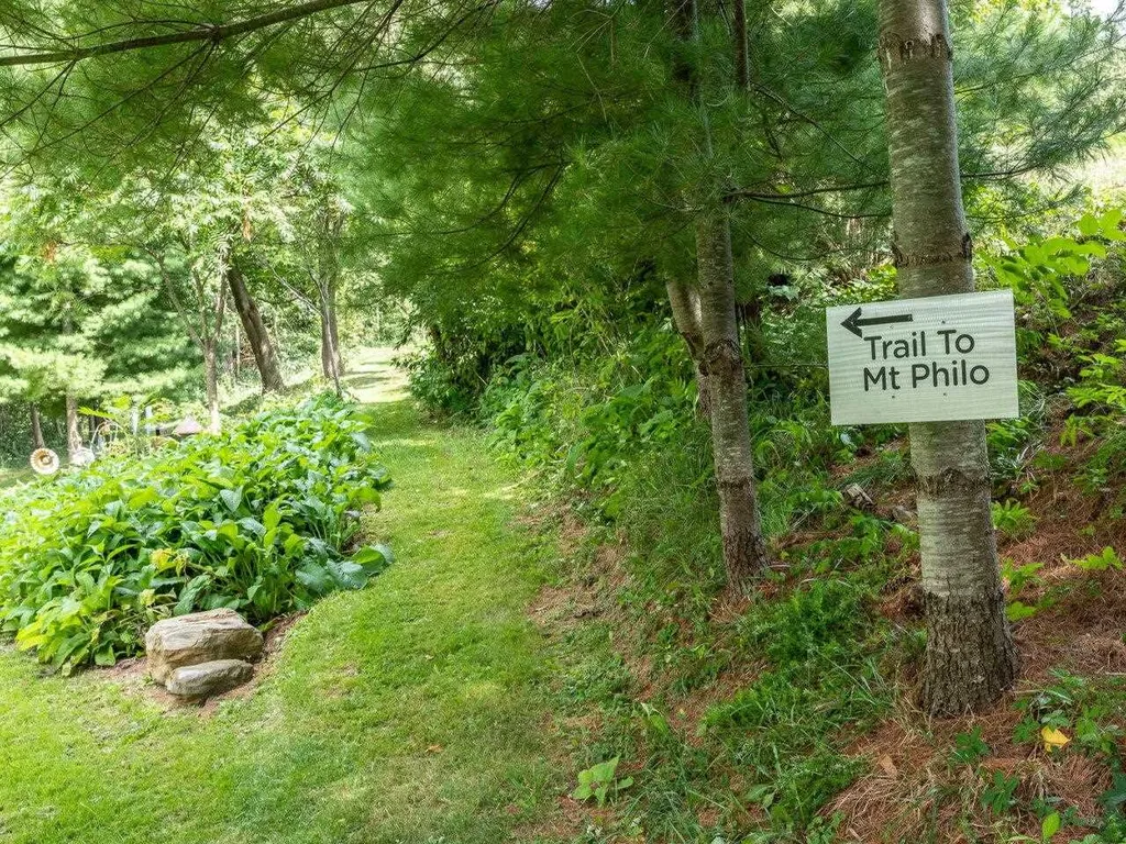 27 Inn Road Charlotte VT 05445