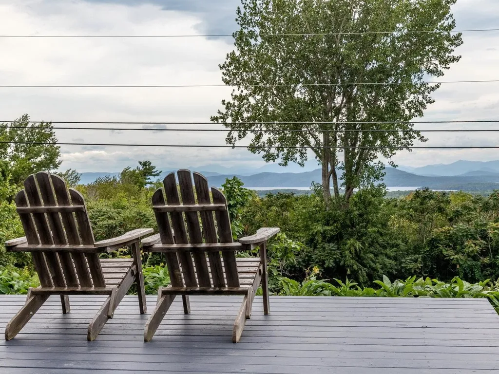 27 Inn Road Charlotte VT 05445