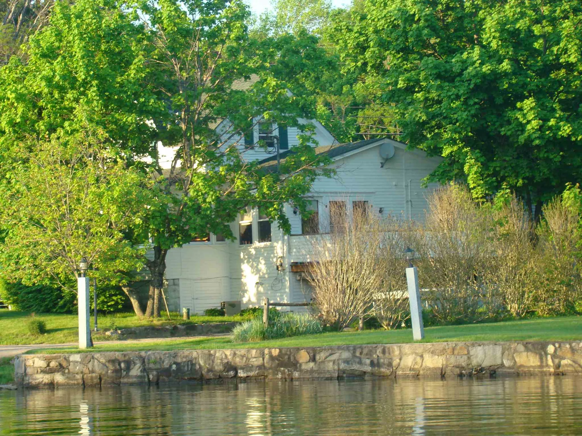 849 Us Route 3 Holderness NH 03245