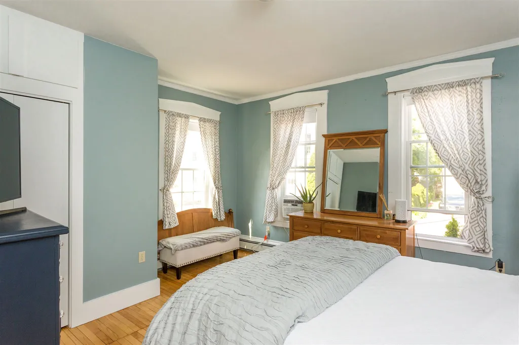 28 Langdon Street Portsmouth NH 03801