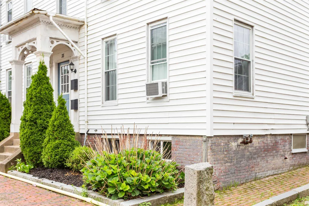 28 Langdon Street Portsmouth NH 03801