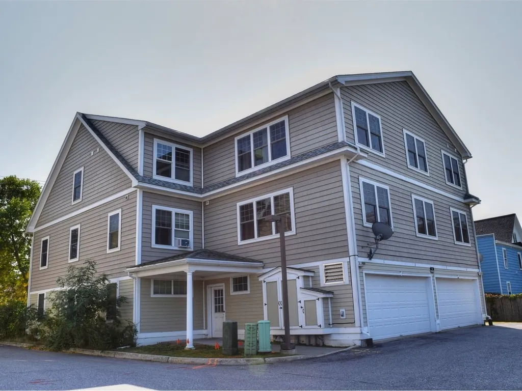 354 Manhattan Drive Burlington VT 05401