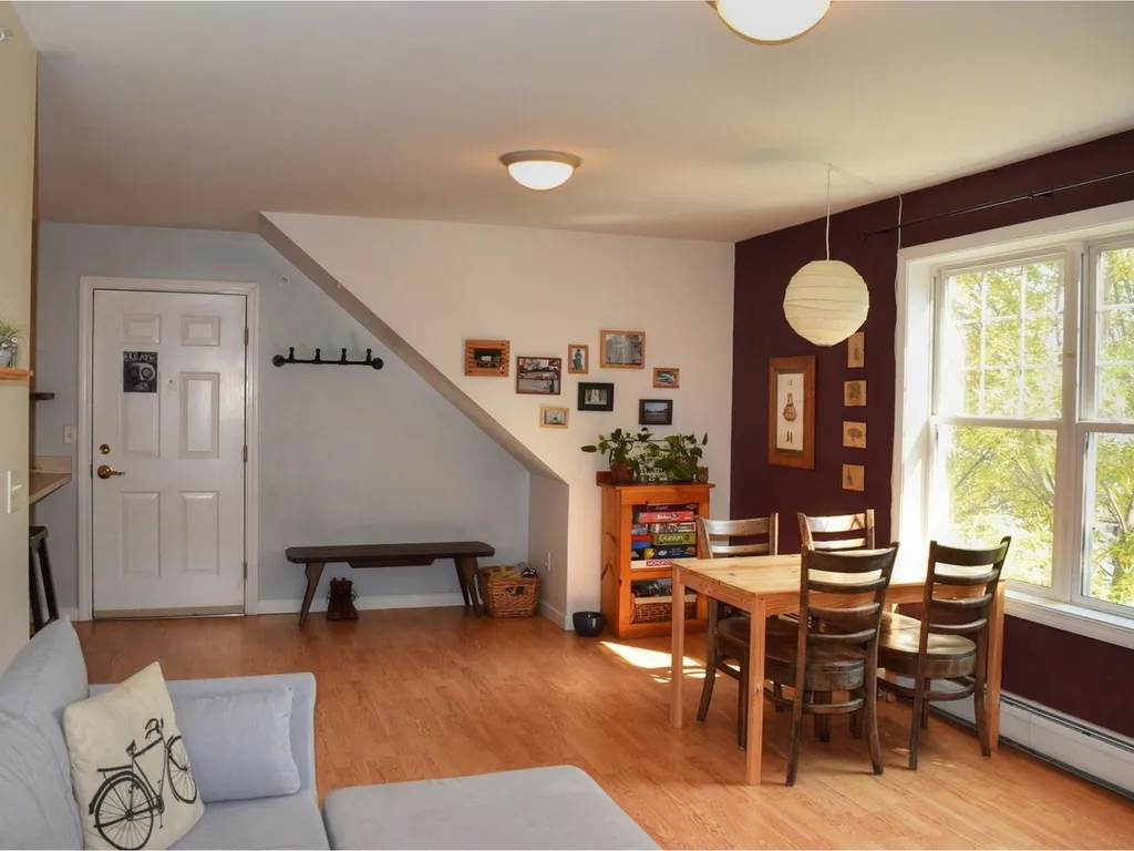 354 Manhattan Drive Burlington VT 05401