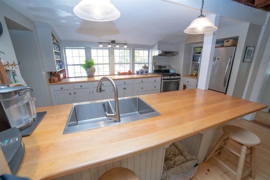 355 Drew Hill Road Alton NH 03809