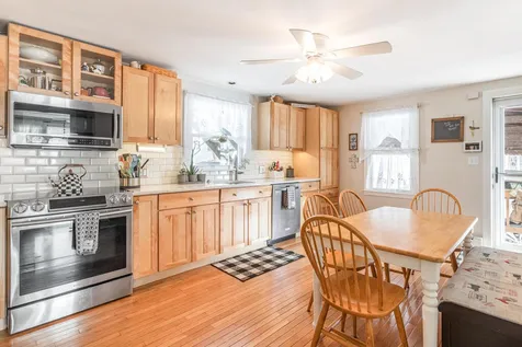 159 Frederick Street Manchester NH 03102