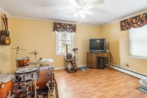 159 Frederick Street Manchester NH 03102