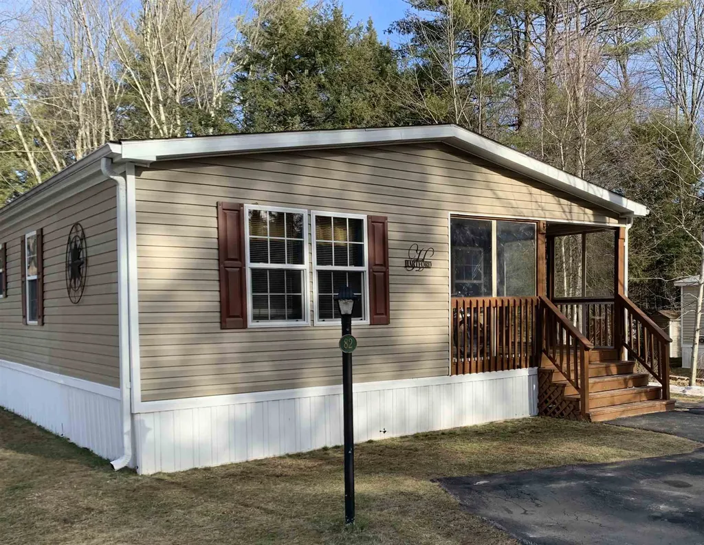 82 Eagle Drive Rochester NH 03868
