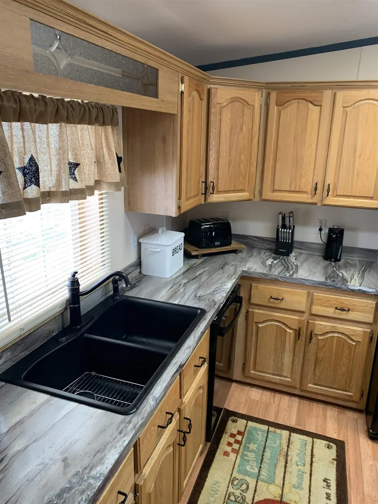 82 Eagle Drive Rochester NH 03868