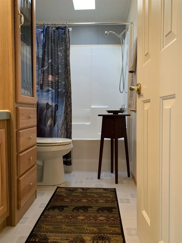 82 Eagle Drive Rochester NH 03868