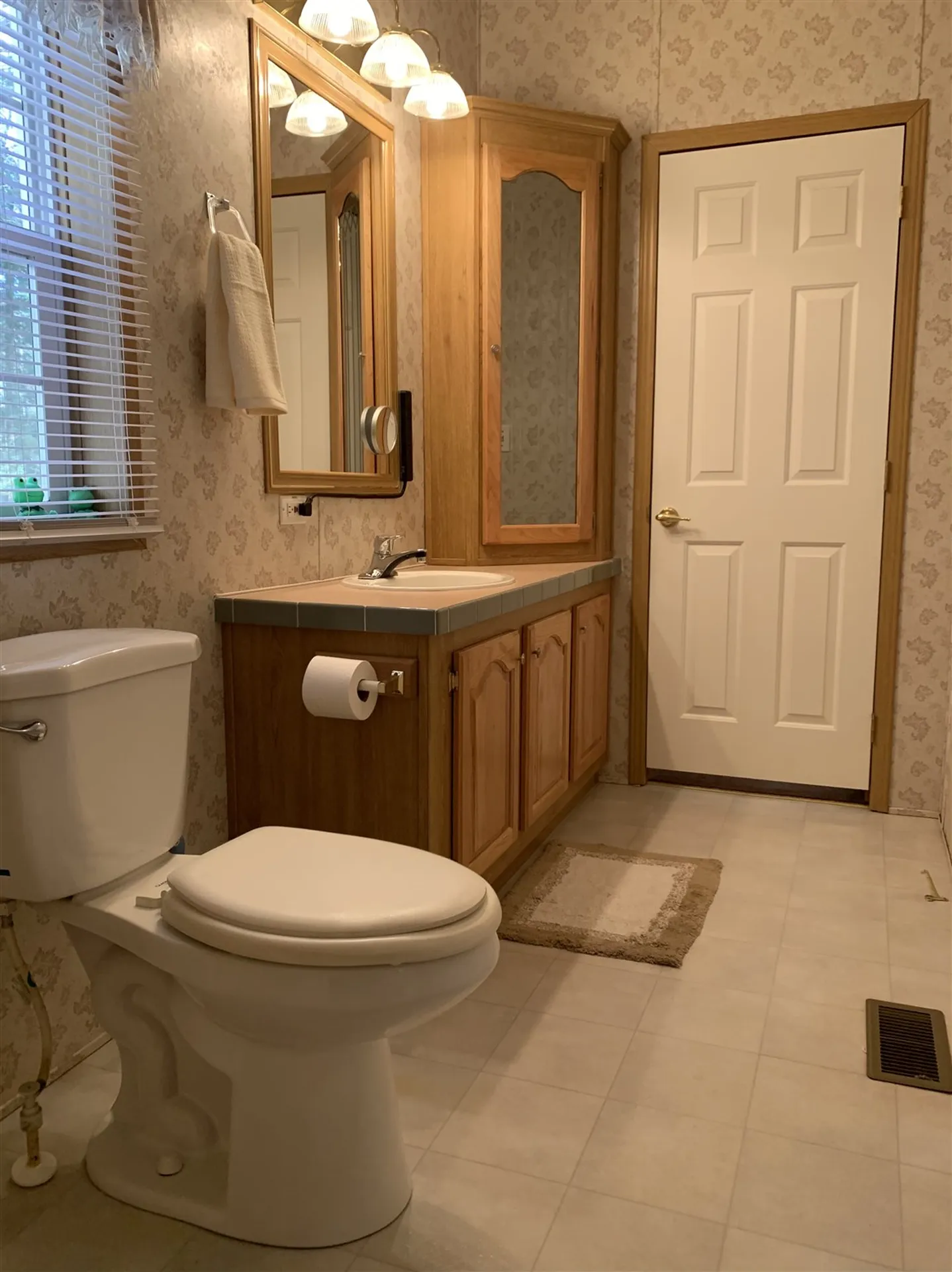 82 Eagle Drive Rochester NH 03868