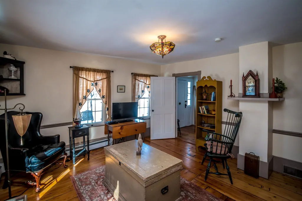 917 Main Street Fryeburg ME 04037