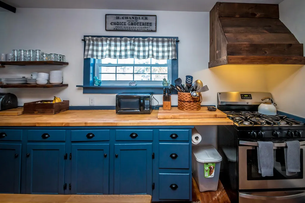 917 Main Street Fryeburg ME 04037
