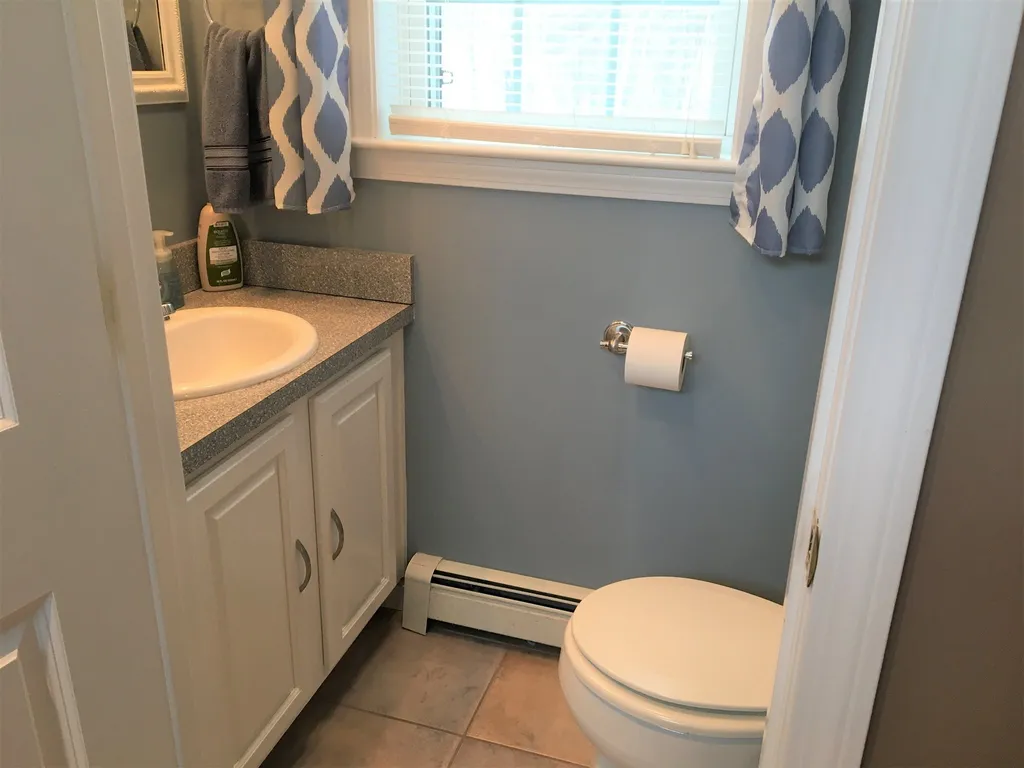 132 Ridgetop Lane Henniker NH 03242
