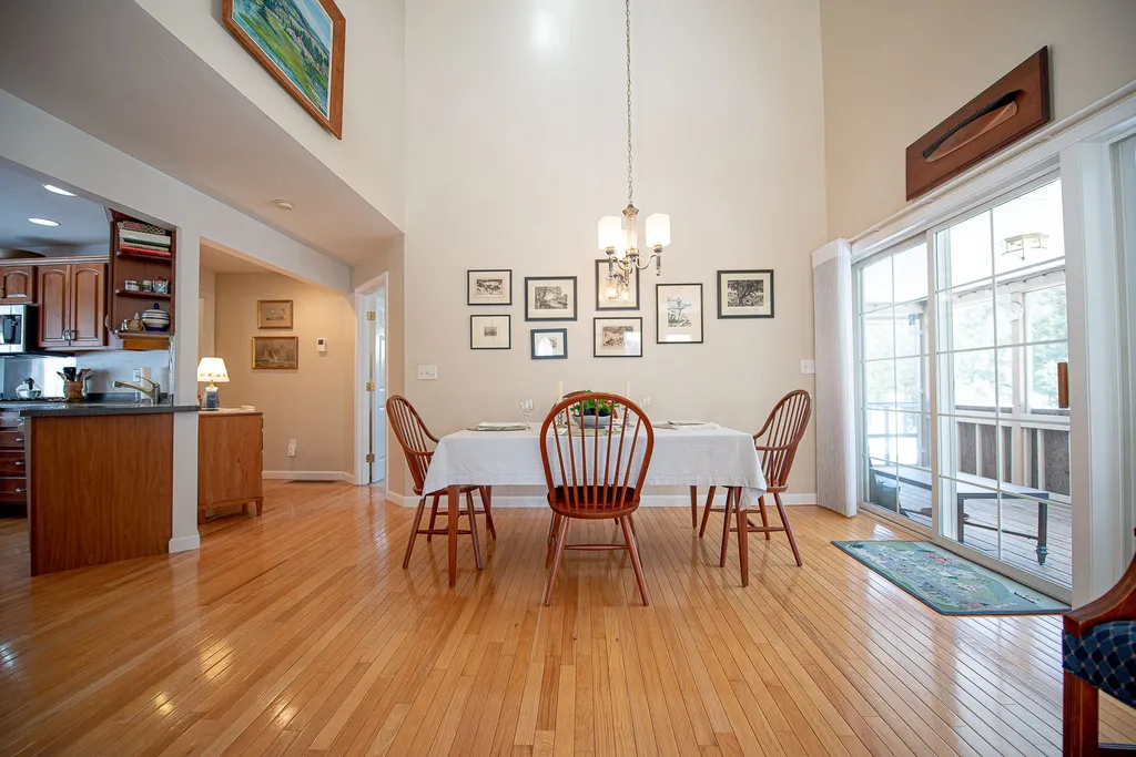 22 Exeter Place Laconia NH 03246