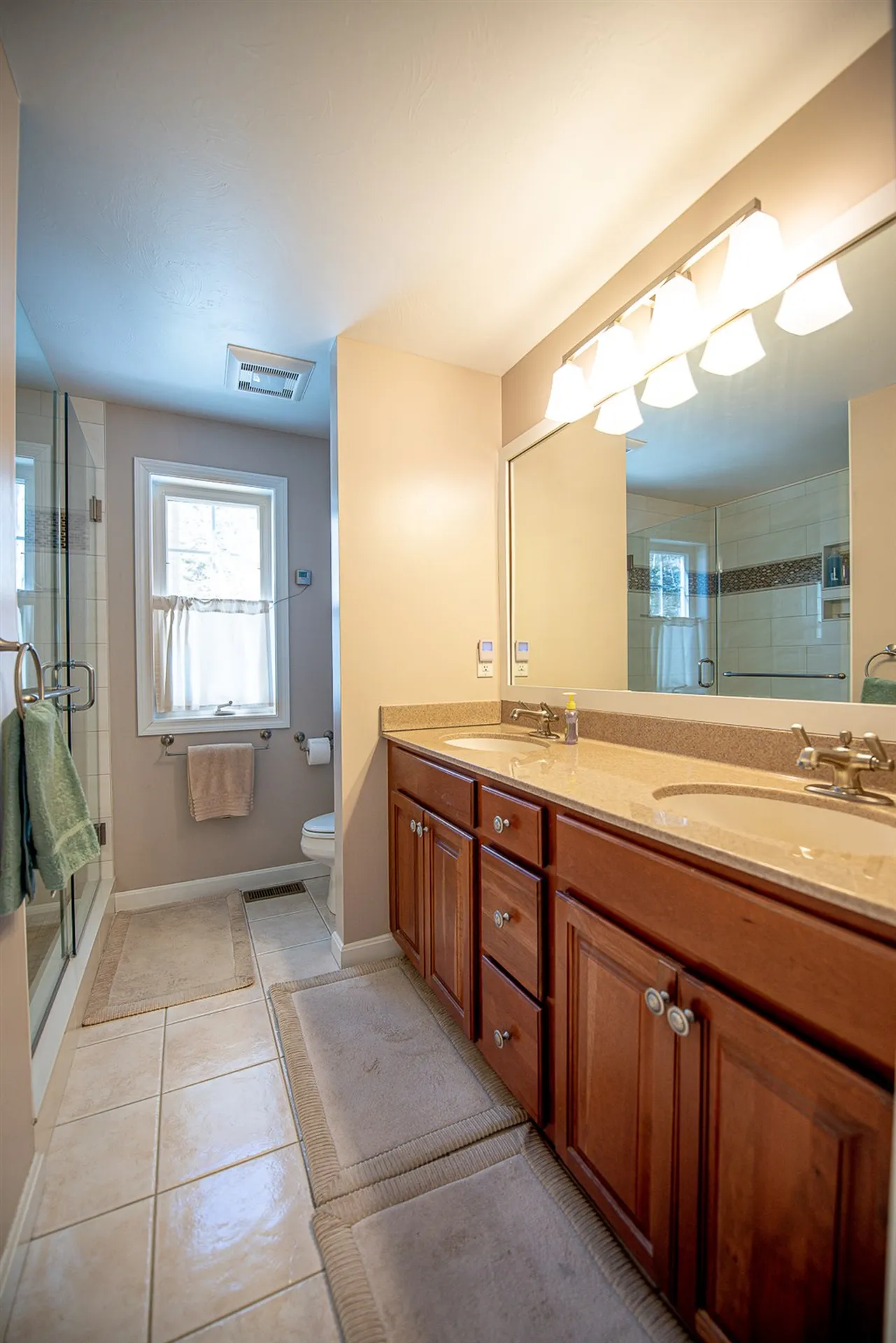22 Exeter Place Laconia NH 03246