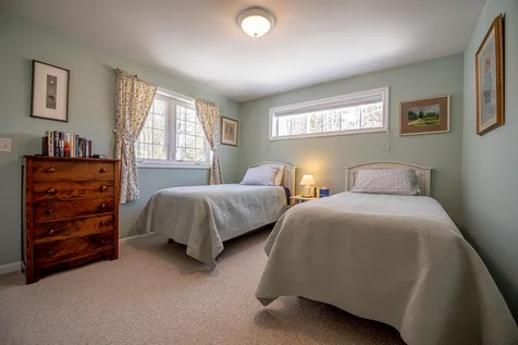 22 Exeter Place Laconia NH 03246