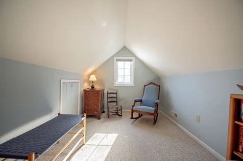 22 Exeter Place Laconia NH 03246