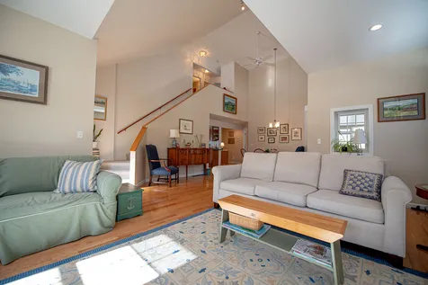22 Exeter Place Laconia NH 03246