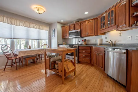 22 Exeter Place Laconia NH 03246