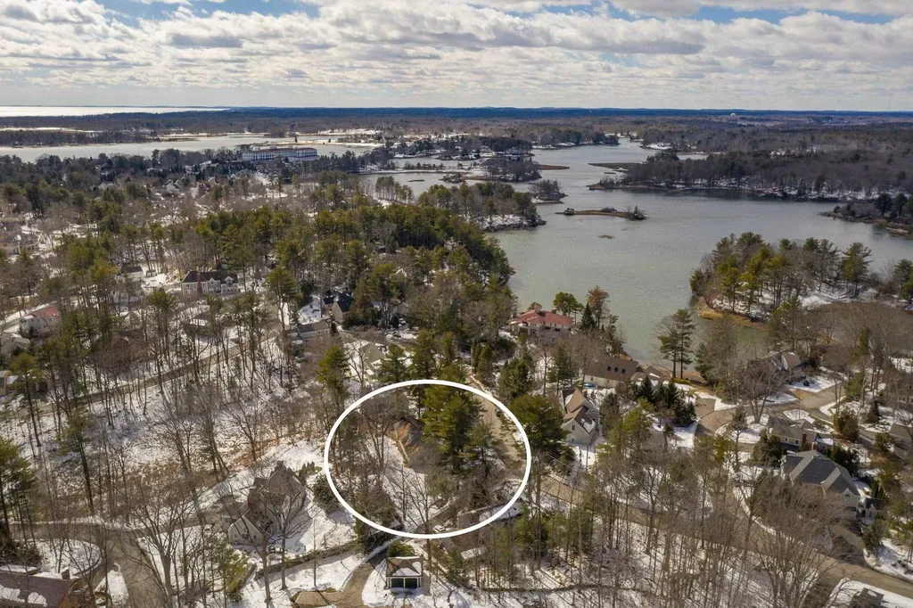 63 Walton Road New Castle NH 03854
