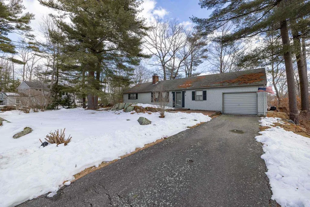 63 Walton Road New Castle NH 03854
