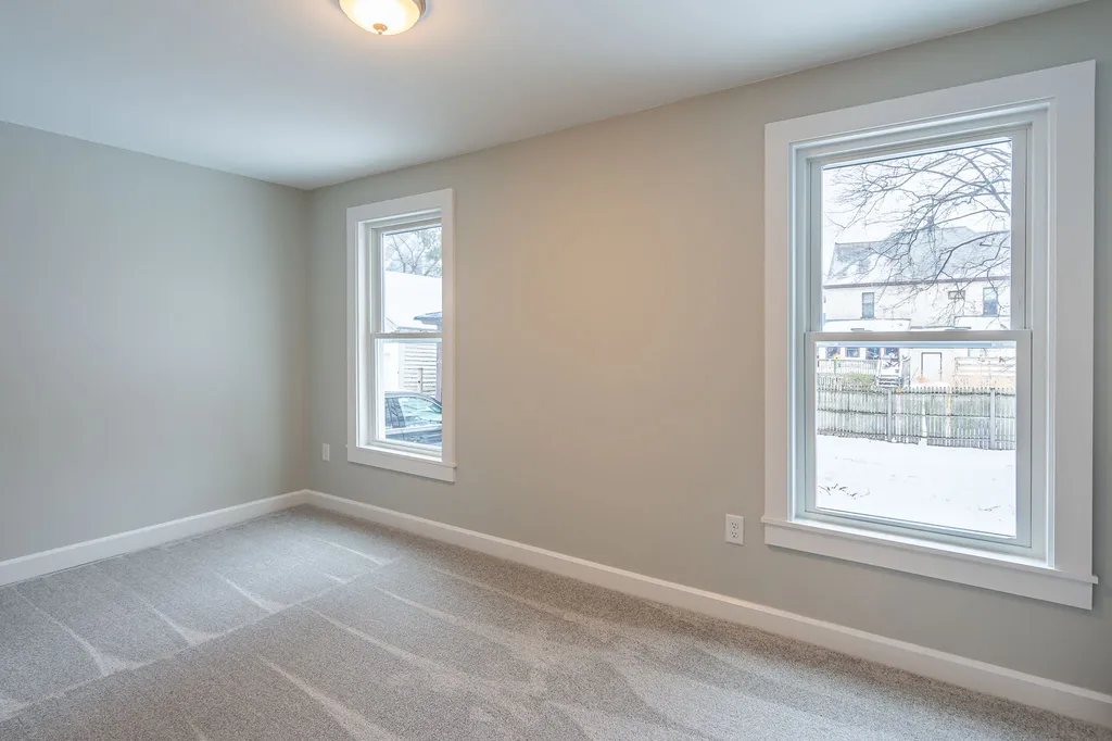 351 Orange Street Manchester NH 03104