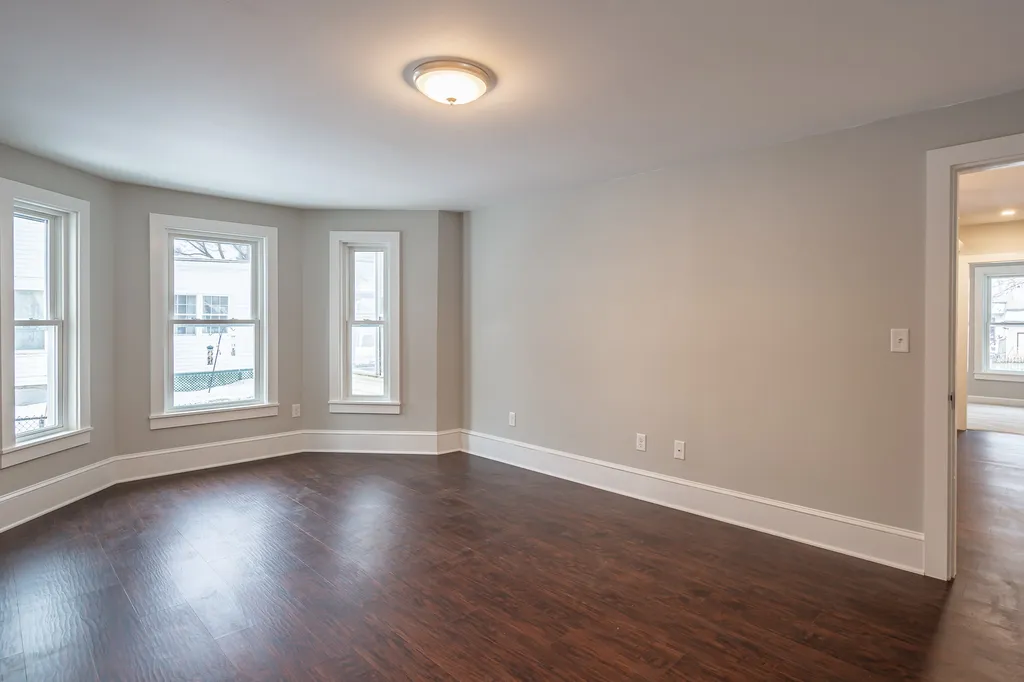 351 Orange Street Manchester NH 03104