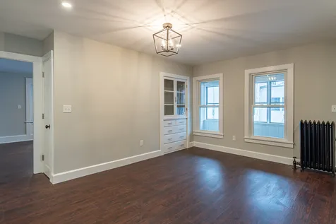 351 Orange Street Manchester NH 03104
