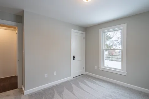 351 Orange Street Manchester NH 03104
